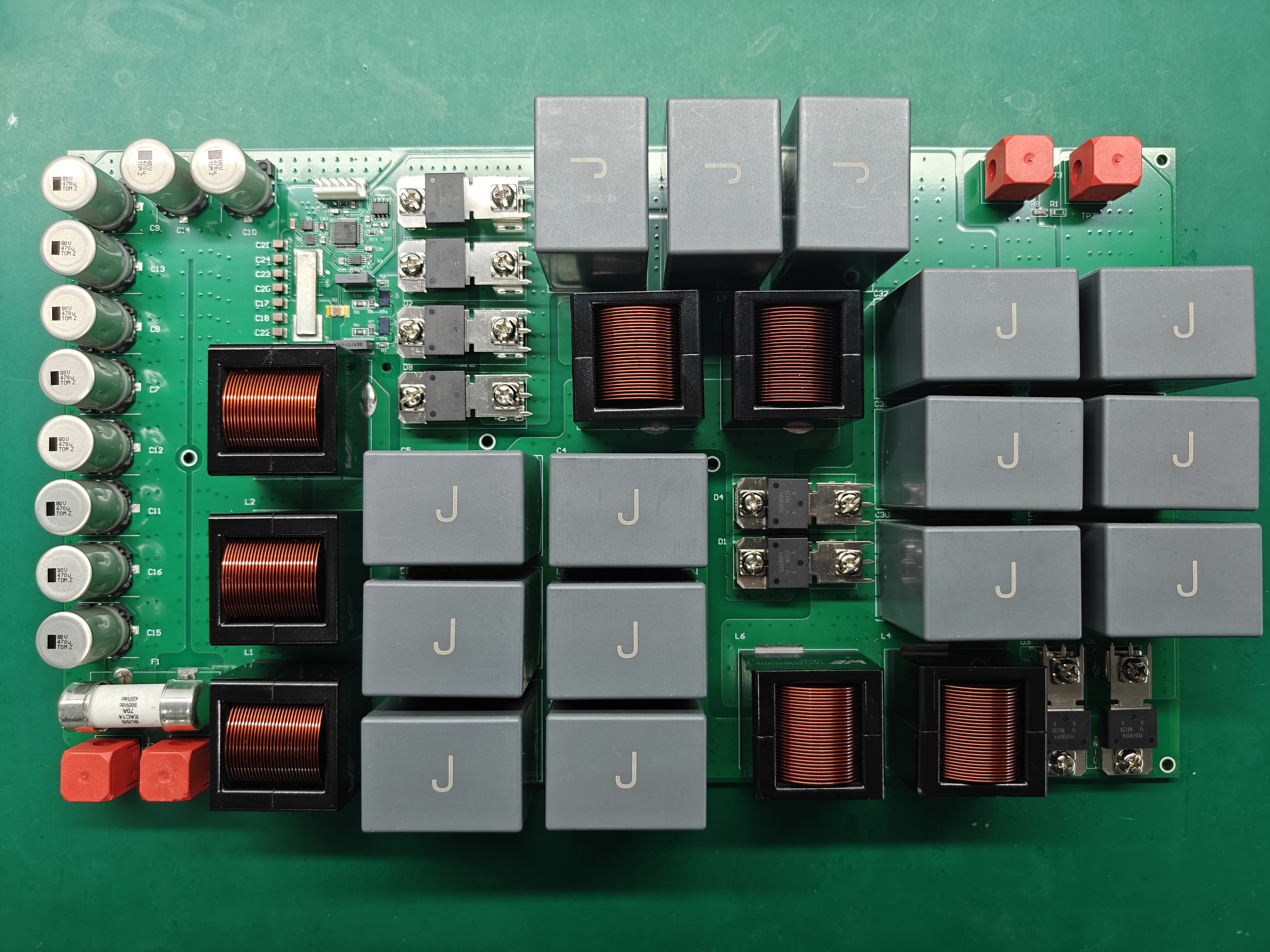 3.2 kW VAC prototype hardware board
